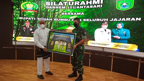hal 12 Tanbu 25 klm 12