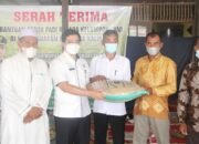 Bupati Serahkan Bantuan Benih Padi ke Gapoktan