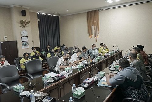 13 2klm audienssi jpg