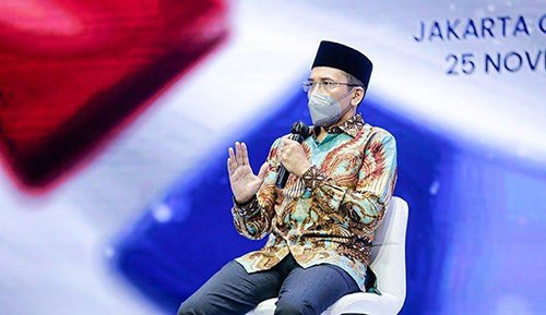 Hal 10 1 Klm H. Zainul Majdi