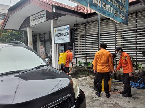 Hal 10 3 KLm Disemprot Diknas