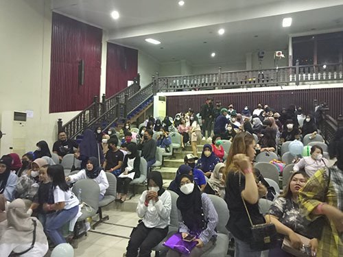 Hal 9 3 KLm Dibubarkan