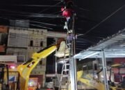 Perbaikan Pipa Distribusi Jalan Sutoyo Terkendala Tiang Telkom, Pelanggan Ikut Terdampak 21 Perbaikan Pipa Distribusi Jalan Sutoyo Terkendala Tiang Telkom, Pelanggan Ikut Terdampak