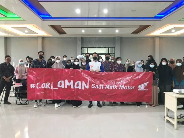 Sasar Mahasiswa, Honda Edukasi Safety Riding di UMB 1 IMG 20220221 155318 scaled