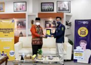 Bupati dan Wabup Teladan Pelaporan SPT Pajak Melalui E-Filling