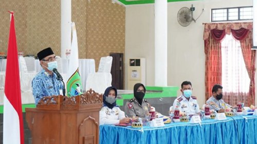 Sanksi Tegas Diberlakukan Kepada Operasional Angkutan Over Dimension dan Over Loading 1 hal 12 Tanbu 25 klm 5