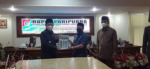 hal 12 Tapin 35 klm 14