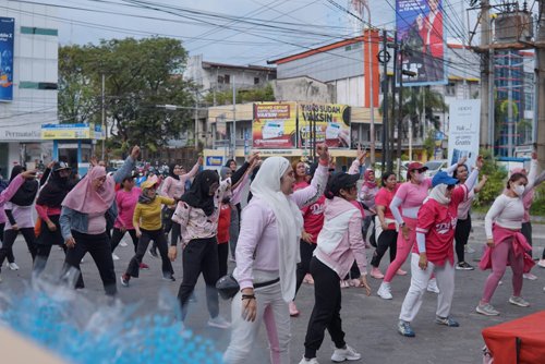 13 3klm senam zumba jpg