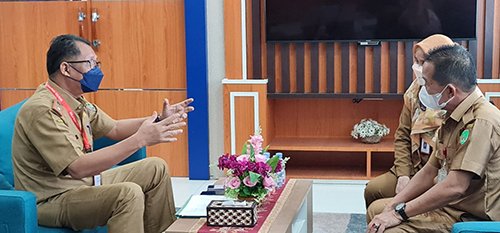 15 Kalteng 1 Kadisutkan provinsi Kalteng H Darlianjah