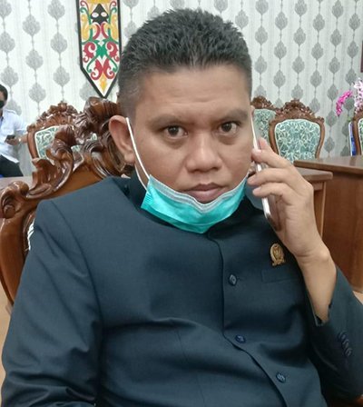 15 Katingan Anggota DPRD Katingan Firdaus ST