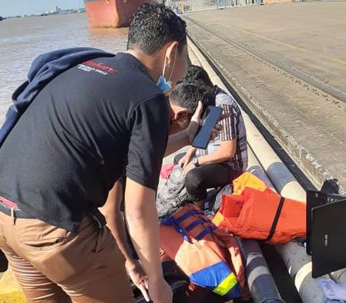 Speedboat Berpenumpang Petugas Vaksinator Tenggelam 1 5 speedbooat 3klm