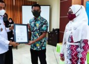 28 Pelaku UMKM Banjarbaru Dapat Sertifikat Hak Merek