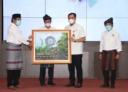 Wali Kota Aditya Lantik Pengurus Dewan Kesenian Daerah