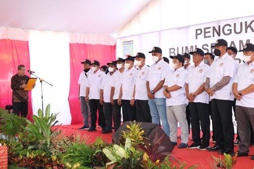 Hal 16 4 Klm Martapura Dikukuhkan