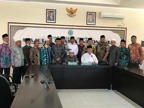 Hal 9 3 KLm Kh Husin Naparin