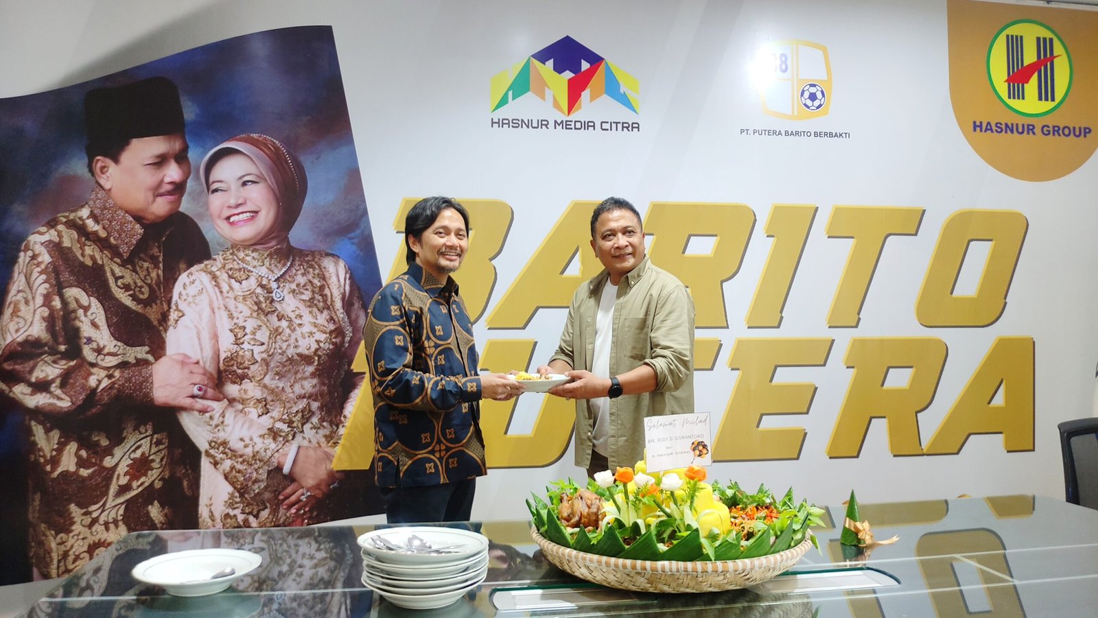 Hasnuryadi Berikan Kejutan di Milad Rudy D Siswantoro 1 IMG 20220327 212515 scaled