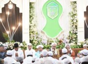 Bersama Alim Ulama, Paman Birin Turut Khusuk Bershalawat Nabi Muhammad