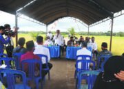 Mengeluarkan Zakat, Wujud Syukur dari Panen Melimpah