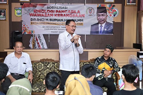 Supian HK Tekankan Pentingnya Wawasan Kebangsaan 1 hal 11 Tala 3 klm 12