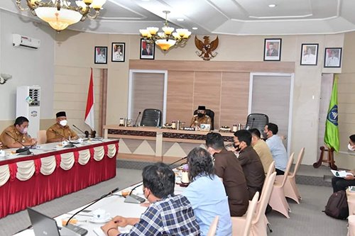 hal 12 HSS 1 3 klm 13