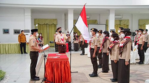 hal 12 HSS 1 3 klm 21