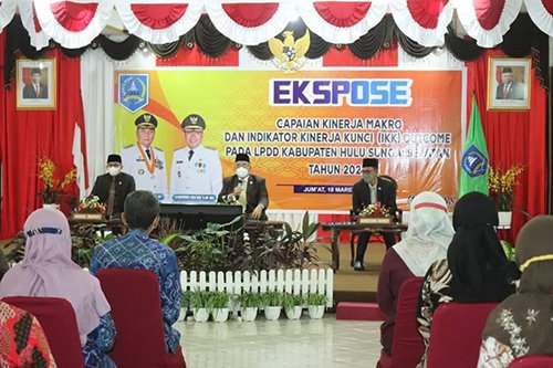 Tim Penyusun LPPD HSS Ekspos Capaian Kinerja Makro dan IKK Outcome 1 hal 12 HSS 3 klm 14