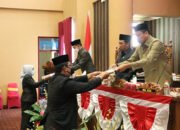 Lima Fraksi DPRD Tanbu Terima dan Sepakati Dua Raperda