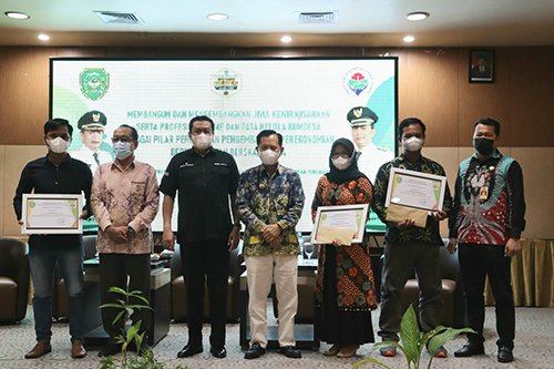 Workshop Bumdesa Program Geprek Pedes 1 hal 12 Tapin 35 klm 11