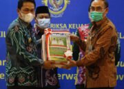 Bupati Balangan Serahkan LKPD Unaudited TA 2021