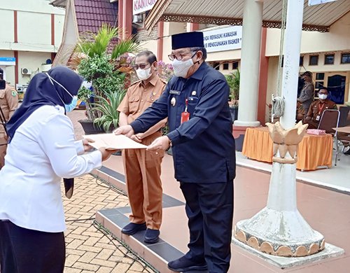 Pegawai PPPK dan CPNS Terima SK 1 hal 2 HSU 4 klm 2