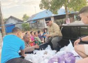 Paman Birin Kunjungi Warga Terdampak Banjir di Teluk Selong dan Sei Rangas