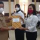 15 Bartim Sekda Barito Timur Panahan Moetar menyerahkan SK CPNS