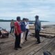 15 Kalteng 1 Penyerahan lapangan pembangunan dermaga