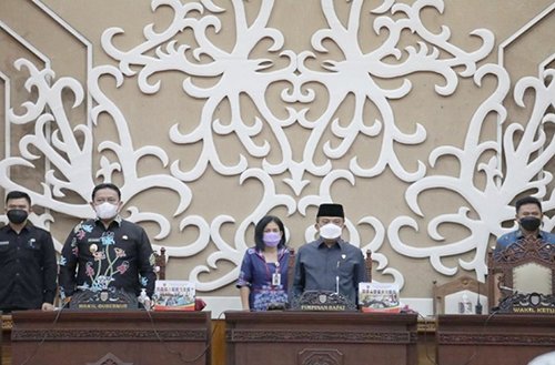 15 Kalteng HL Suasana Rapat paripurna ke 7 masa persidangan I tahun sidang 2022