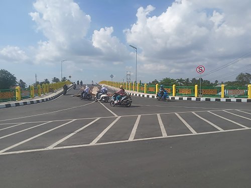 Hal 10 3 Klm Marka Jalan