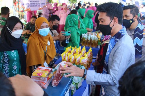 Hal 16 4 KLm Martapura Pasar murah