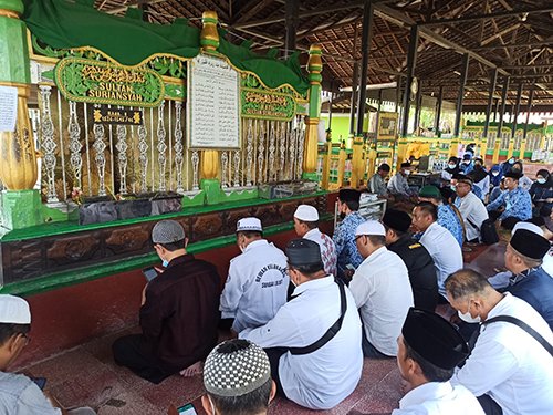 Pemko Banjarmasin Layangkan Gugatan di Momen Nuzulul Qur'an 1 Hal 9 3 KLm Bebacaan