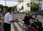 Tebar Kebaikan di Bulan Ramadhan, BANK KALSEL Bagikan Ratusan Takjil