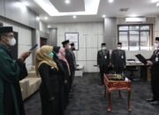 Pejabat Administrator dan Pejabat Pengawas Pemkab HST Dilantik