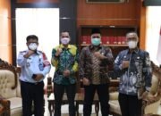 Lilik Sujandi dan GM Bandara Internasional Syamsudin Noor, Bahas Kesiapan Layanan Penerbangan Umroh 31 Lilik Sujandi dan GM Bandara Internasional Syamsudin Noor, Bahas Kesiapan Layanan Penerbangan Umroh