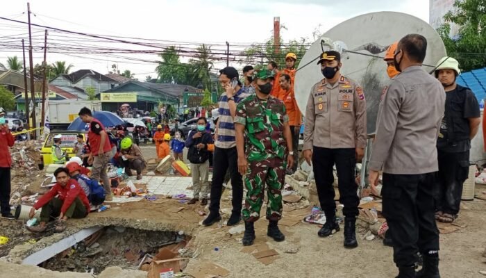 16 Jam Berjibaku, Korban Terakhir Akbar Riansyah Ditemukan Meninggal Dekat Mesin ATM