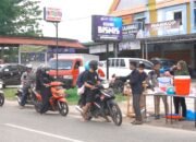 Menebar Berkah Ramadhan, Klinik Bisnis Bagikan Ratusan Paket Takjil 31 Menebar Berkah Ramadhan, Klinik Bisnis Bagikan Ratusan Paket Takjil