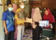 UPZ Bank Kalsel Salurkan Dana ZIS Bagi Dana Pendidikan Mariyati