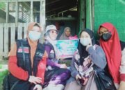 Jelang Idul Fitri, Relawan Kotabaru Kirimkan Paket Lebaran untuk Dhuafa 9 Jelang Idul Fitri, Relawan Kotabaru Kirimkan Paket Lebaran untuk Dhuafa