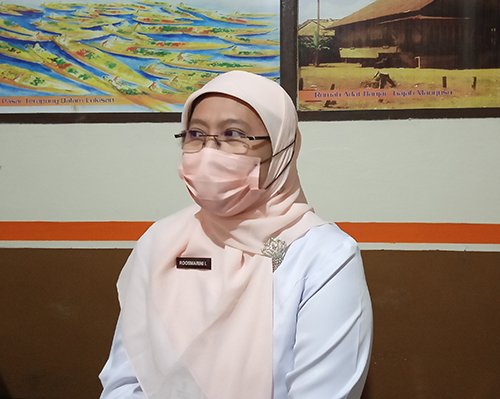 DPPKBPM Gencarkan Sosialisasi Stunting 1 hAL 10 1 KLM Roosmarini