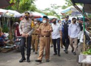 Jelang Idul Fitri Pastikan Kestabilan Bahan Pokok 26 Jelang Idul Fitri Pastikan Kestabilan Bahan Pokok