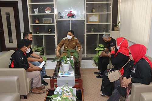 hal 12 HSS 1 3 klm 7