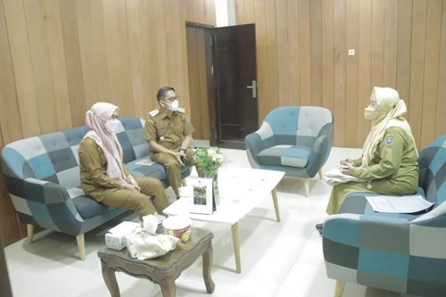 Wabup Koordinasi Pembangunan Menara Telekomunikasi di Haratai dan Kamawakan 1 hal 12 HSS 3 klm 16