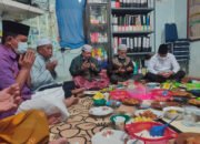 Wabup Buka Puasa dan Sholat Magrib di Desa Sungai Rukam