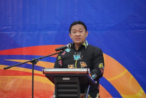 15 Kalteng 2 Wagub Kalteng H Edy Pratowo